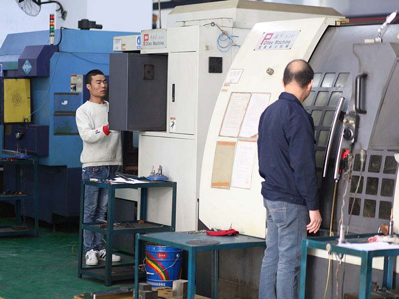 1523811415213988.jpg 車(chē)間14.jpg